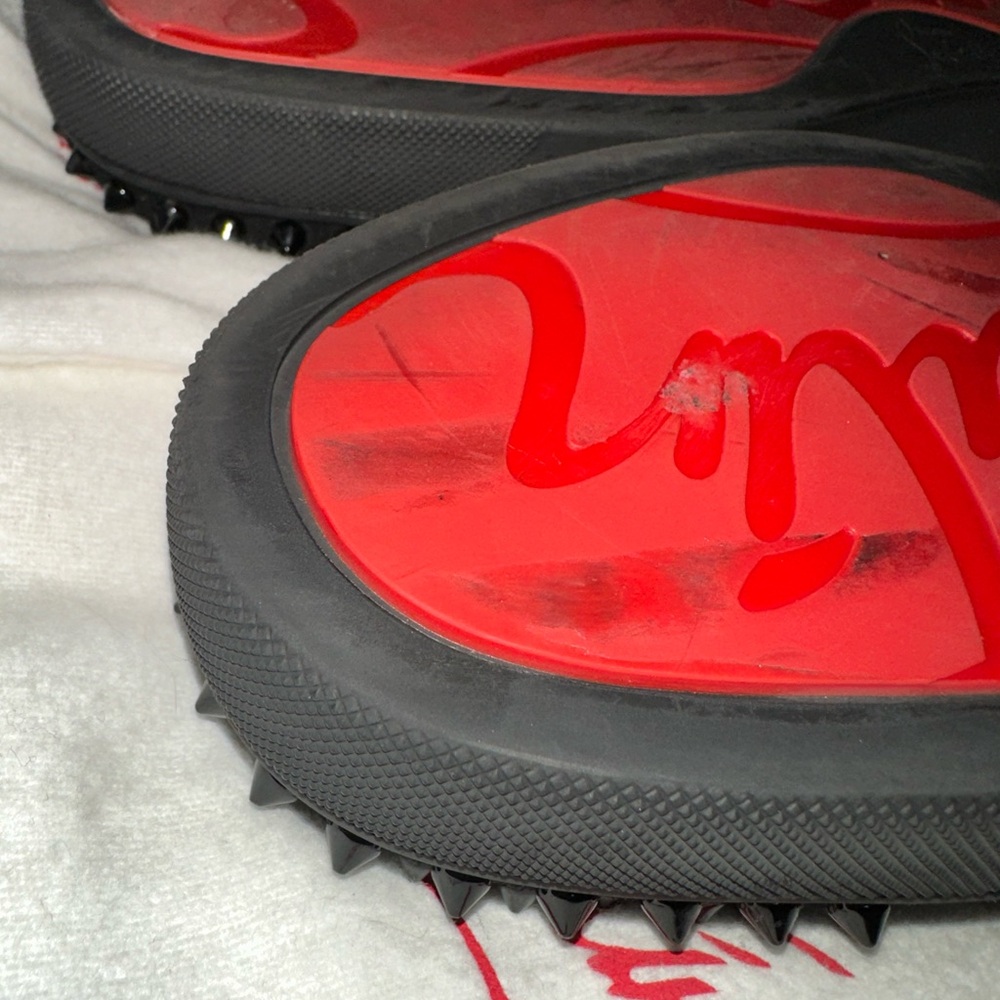 RED BOTTOMS - Picture 6 of 11